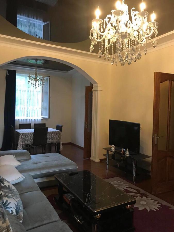 Lela'S Guest House 바투미 외부 사진